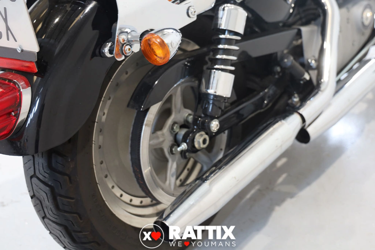 HARLEY DAVIDSON 883 Sportster XL 53 C Custom